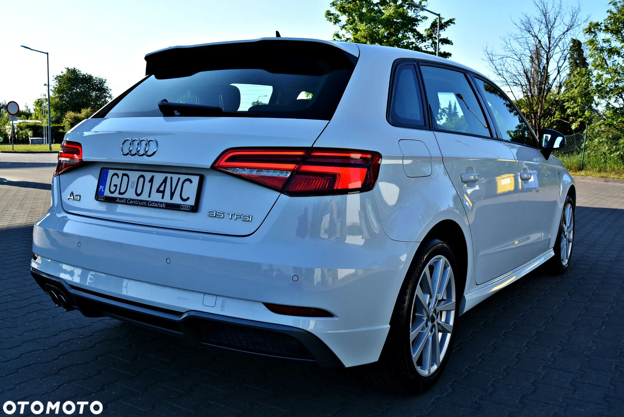 Audi A3 35 TFSI mHEV S Line S tronic - 3