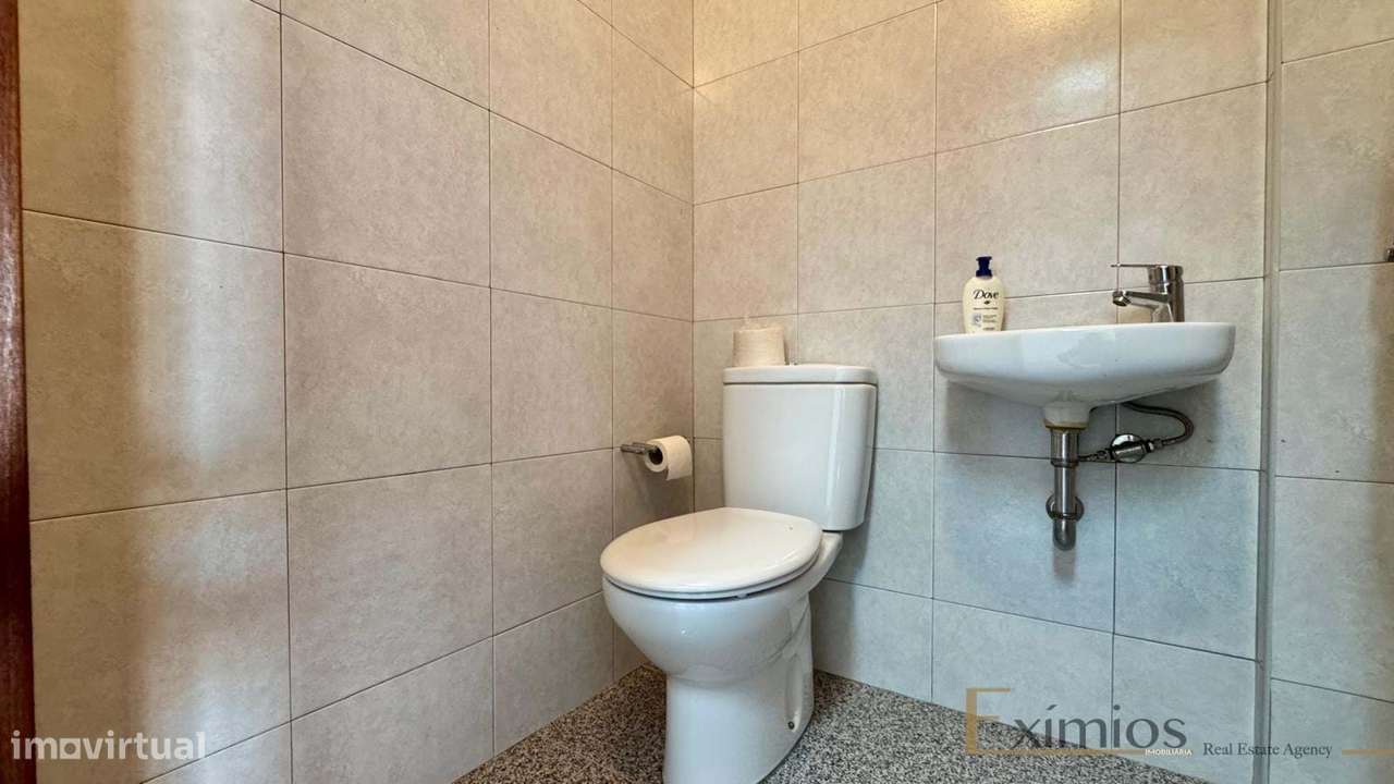 Loja ampla, para venda, em Vila do Conde - Grande imagem: 3/4