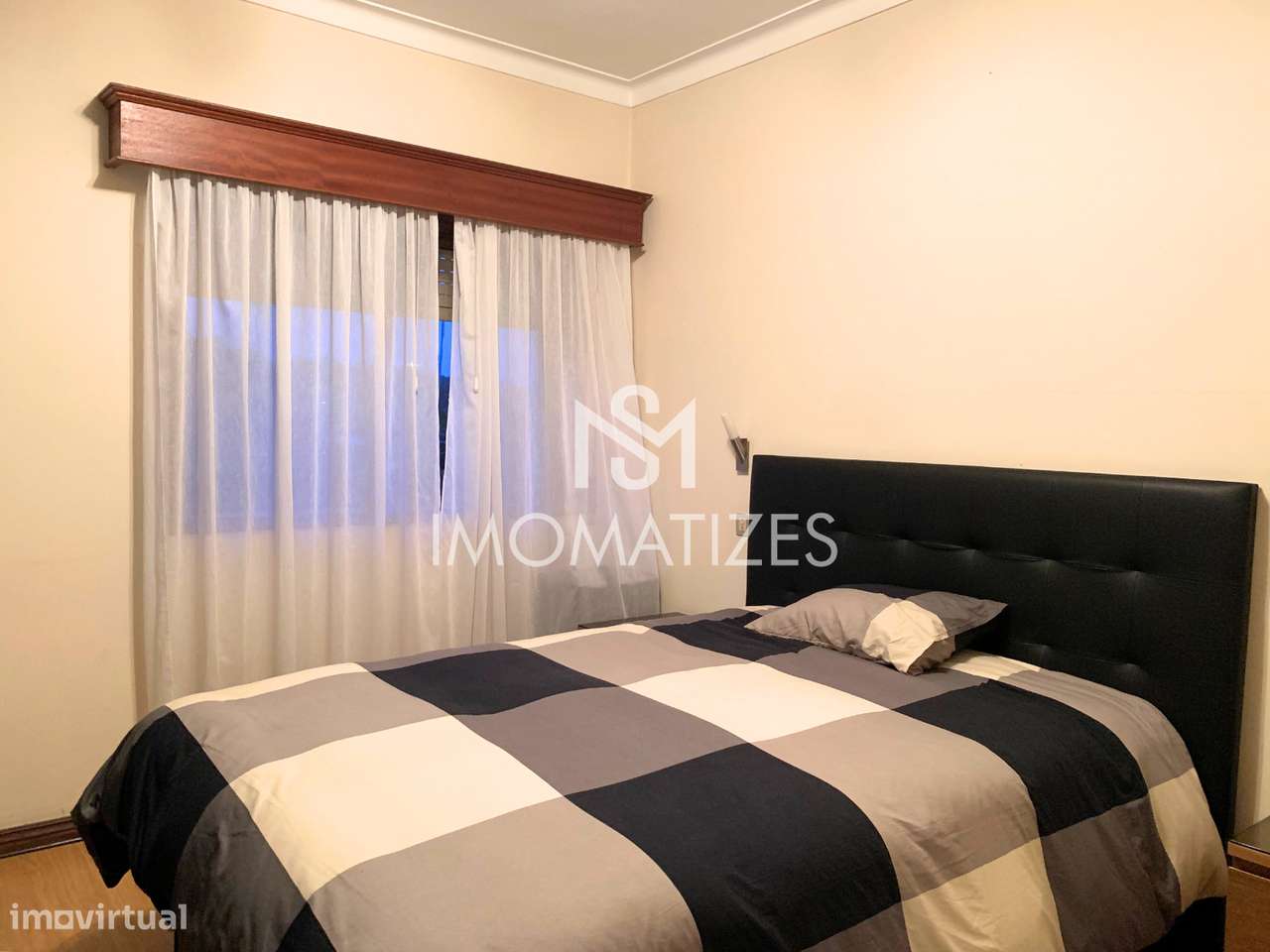 Moradia Bifamiliar T3 + T1 em São Romão do Coronado-14