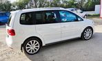 Volkswagen Touran 2.0 TDI DPF Highline DSG - 20