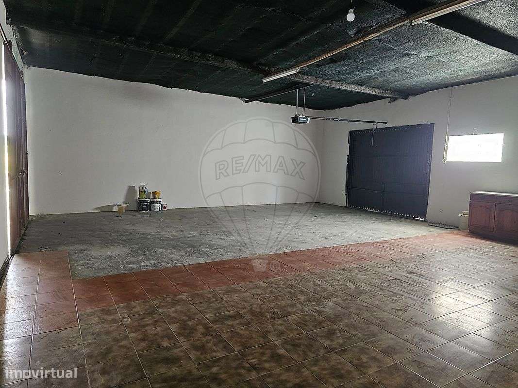 Moradia T5 para venda-14