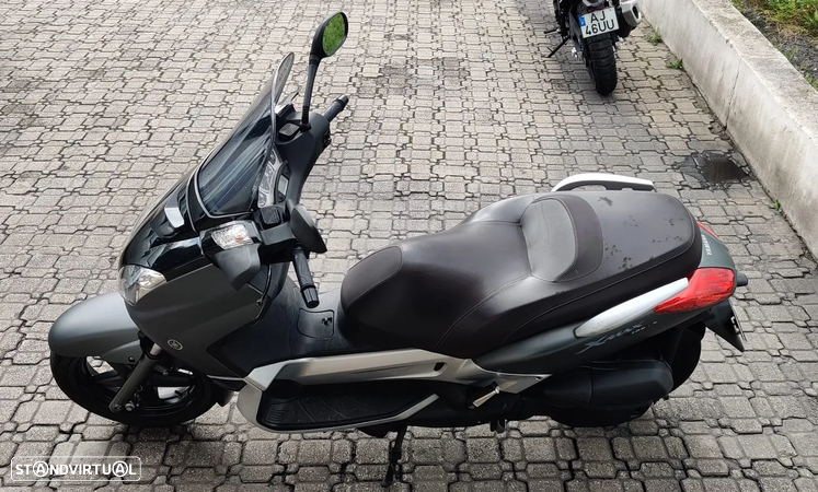 Yamaha X-Max 125 - 4