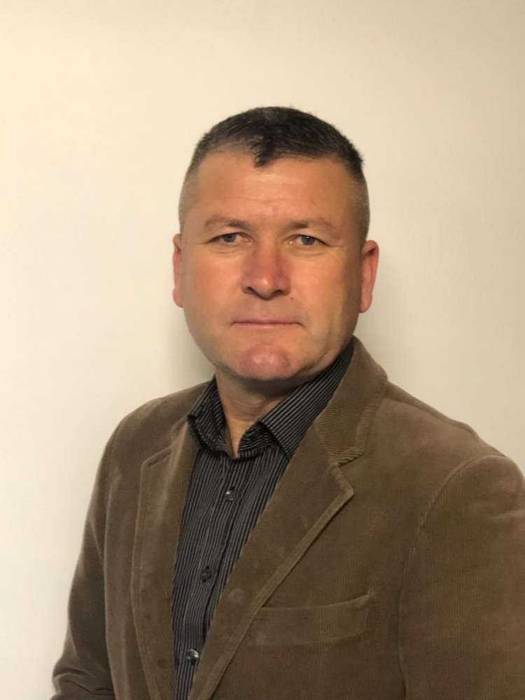 Dezvoltatori: Bobby Ploscar - Cluj-Napoca, Cluj (localitate)