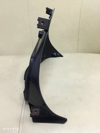 PLASTIK WYPEŁNIENIE OWIEWKA ŚRODKOWA PRZÓD SUZUKI HAYABUSA GSX R 1300 94498-24F0 - 12