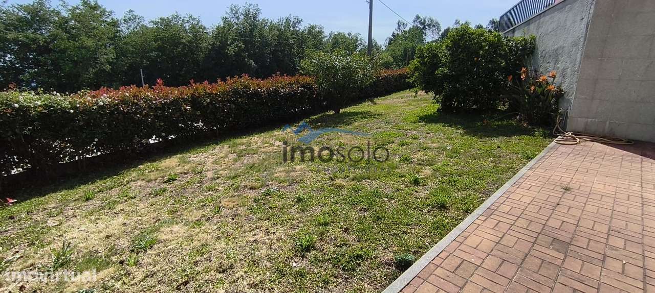 Moradia T4 de Luxo  em Dornelas-33