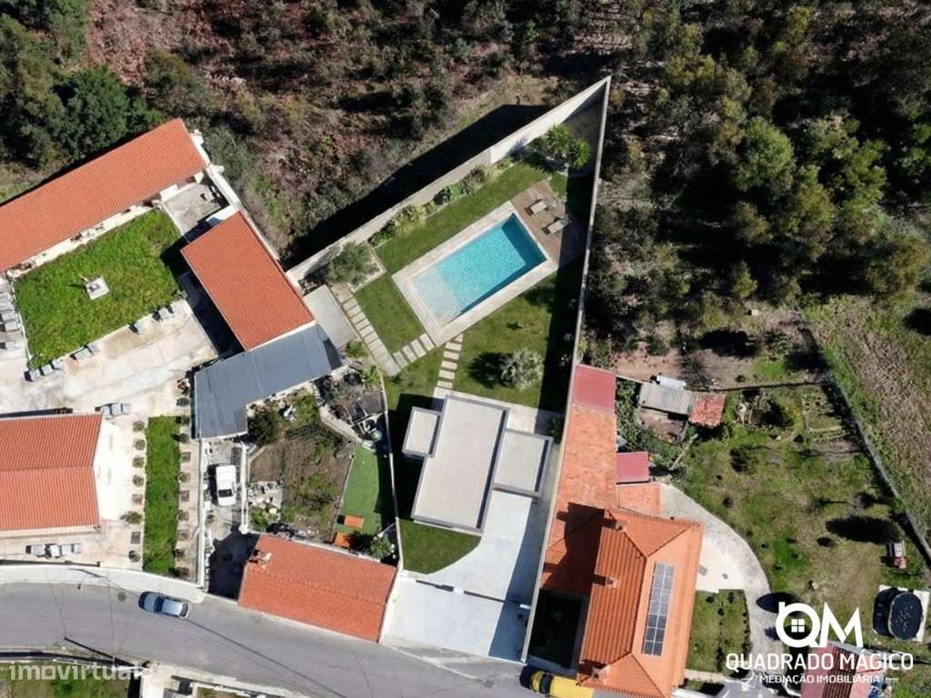 Terreno com 1870m² para Construir a Sua Moradia de Sonho, Próximo d... - Grande imagem: 3/15