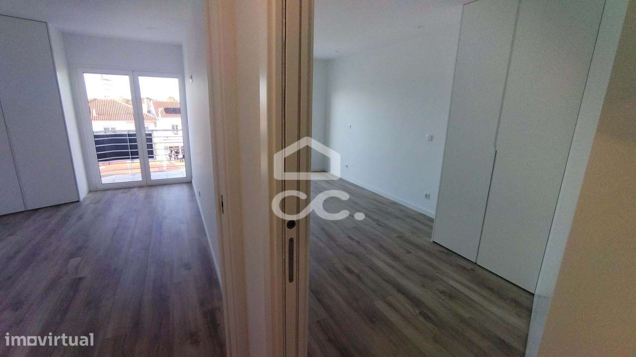 Apartamento tipo T-1+1 no centro da Vila de Pataias!-14