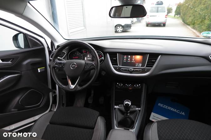 Opel Grandland X 1.2 Start/Stop Business INNOVATION - 36