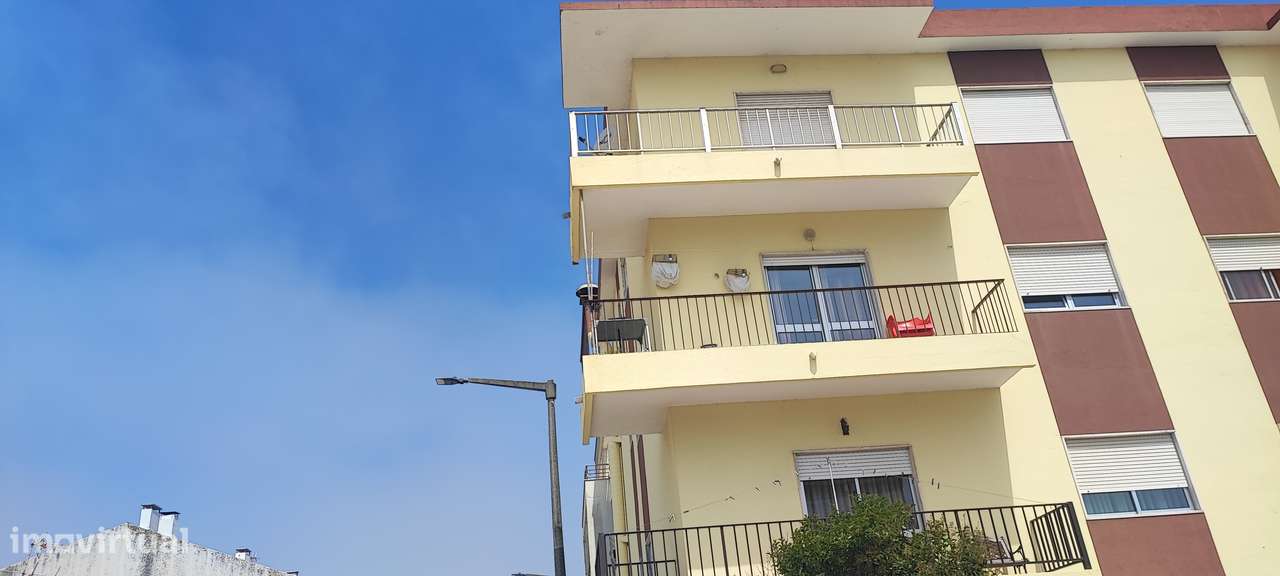 Apartamento T3 na Gala - junto às Praias, Hospital, Zona Industrial - Grande imagem: 4/28