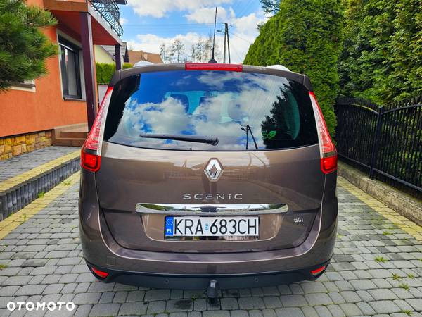 Renault Grand Scenic dCi 130 FAP Start & Stop Bose Edition - 19