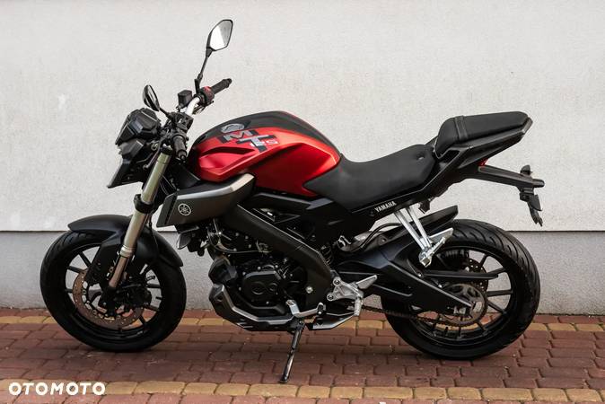 Yamaha MT - 5