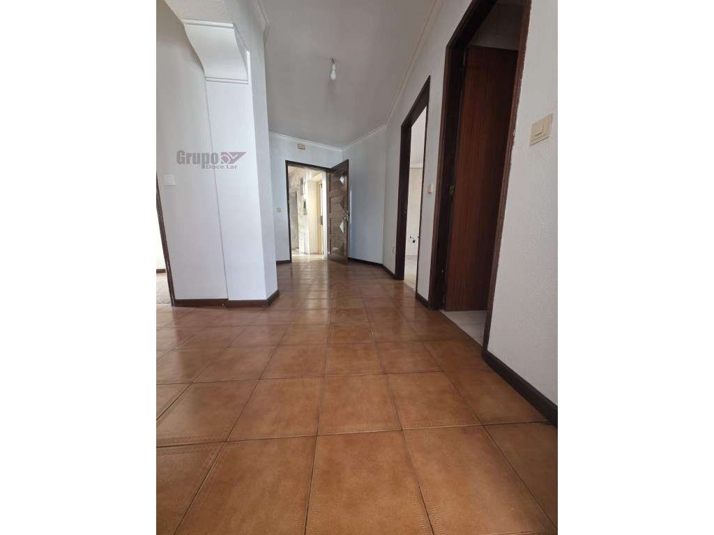 Apartamento T3 Elegante com 184 m² no Centro de Refojos de Basto - ...-2