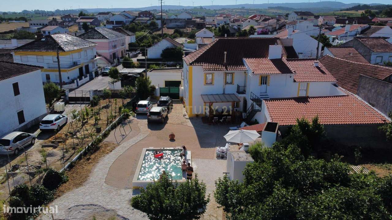 Pequena Quinta ou Terreno com Moradia T4 na Labrugeira - Alenquer-4