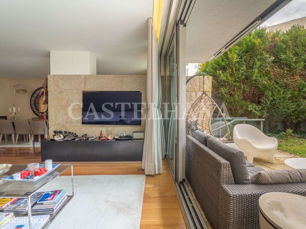 Moradia T4 localizada junto ao Parque da Cidade, próximo a Foz e da... - Grande imagem: 5/59