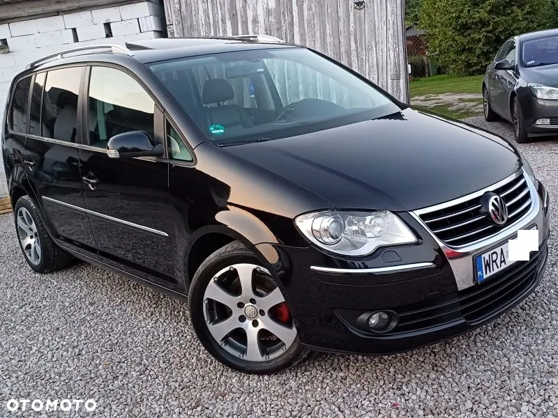 Volkswagen Touran 2.0 TDI DPF DSG Highline - 11