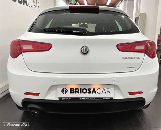 Alfa Romeo Giulietta 1.6 JTDm Distinctive 57X - 17