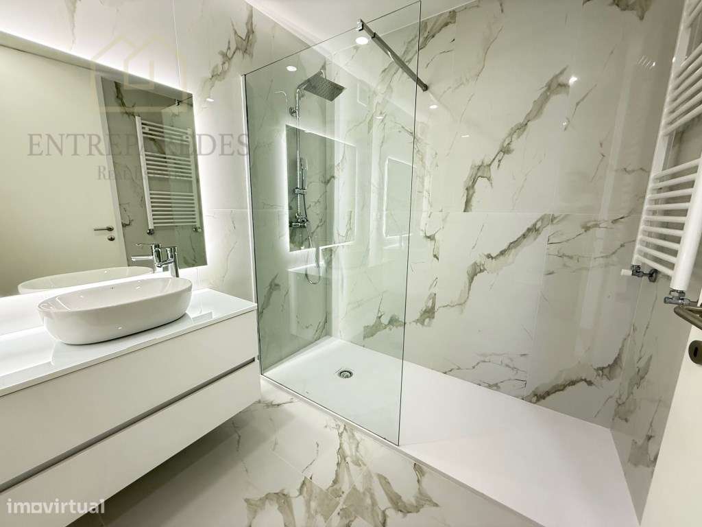 Apartamento T2 novo no centro de Espinho para comprar, Espinho, Ave... - Grande imagem: 1/8