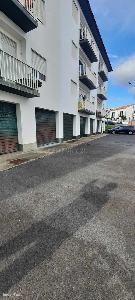 Garagem com 39,80m2 em Santa Clara