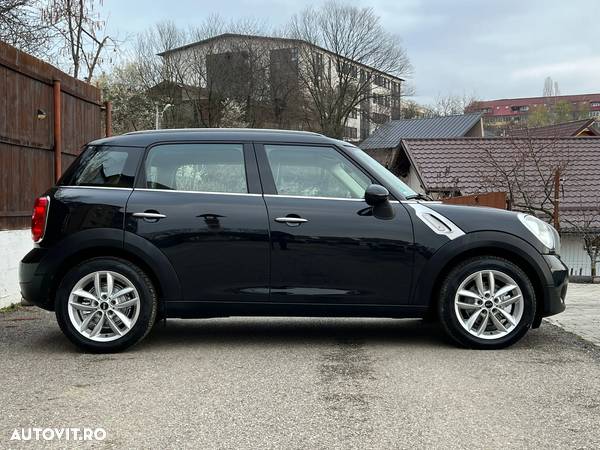 Mini Countryman Cooper D ALL4 - 11