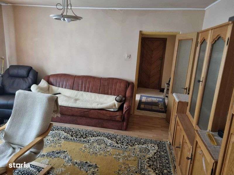 Apartament 2 camere -de vanzare - Imagine principală: 5/7