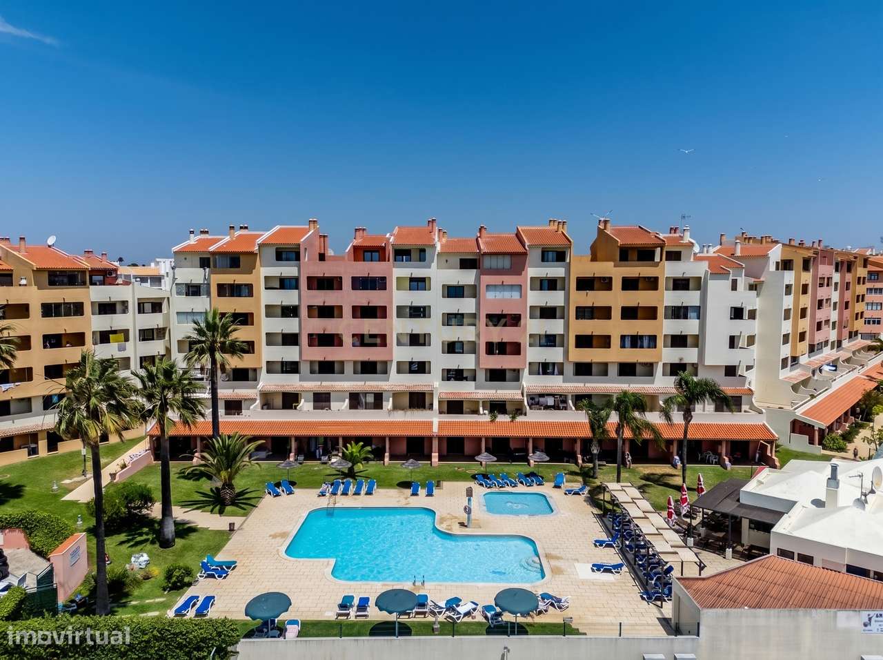 Apartamento Duplex com dois quartos e Vista Mar  em Albufeira-1
