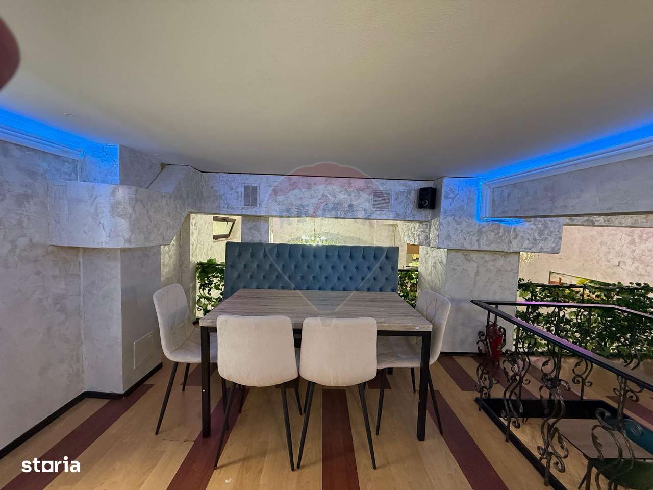 Bar restaurant cafenea - preluare afacere in zona ultracentrala Bacau - Imagine principală: 4/20