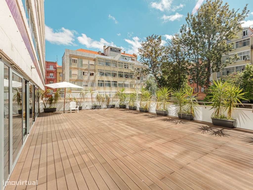 Apartamento T3 duplex com terraço, na Lapa, em Lisboa - Grande imagem: 4/27