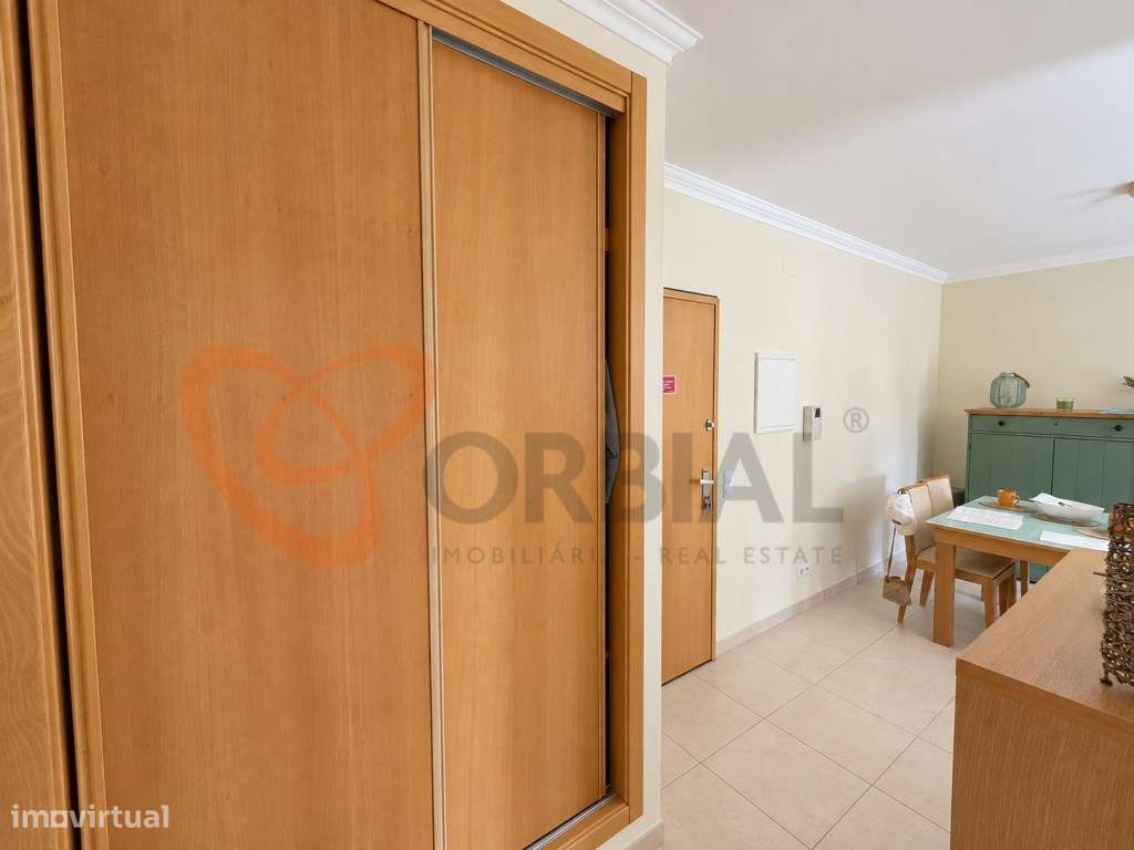Excelente Apartamento T1 para venda em Condomínio Privado na Presti...-5