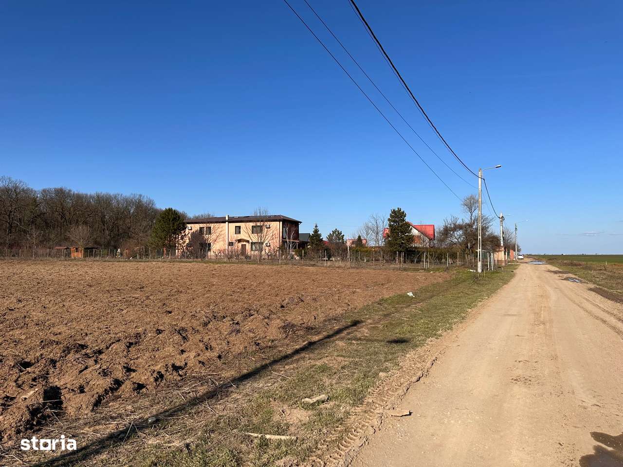 Teren intravilan Găneasa 2.805 mp, deschidere 33 ml,utilități la teren-0