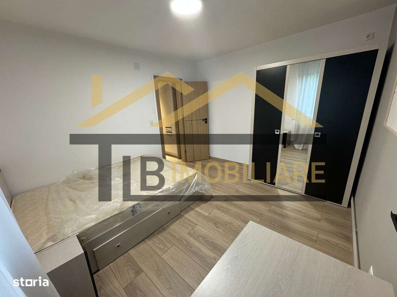 Apartament de 2 camere, 55mp,  decomandat, Zona Semi-Centrala - Imagine principală: 4/8