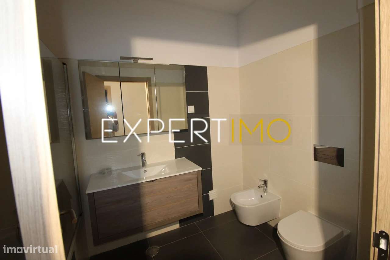 T3, 1suite, estacionamento e arrecadação, Loulé - Algarve-5