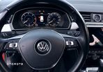 Volkswagen Passat Variant 2.0 TDI SCR 4Motion DSG Highline - 27