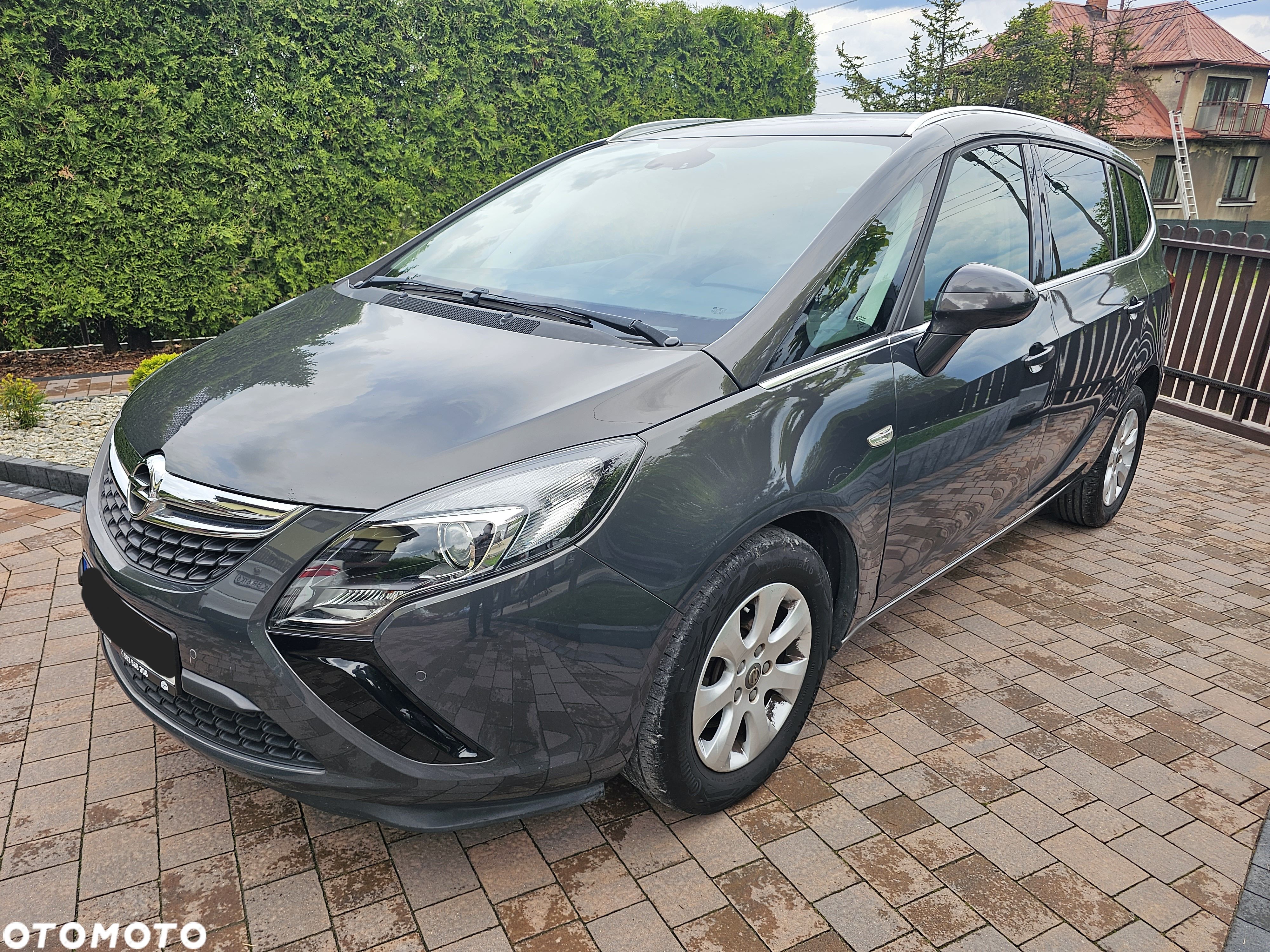 Opel Zafira - 1