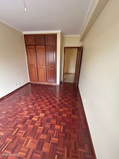 T2 -  garagem privada  junto centro cidade Leiria - Grande imagem: 5/10