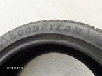 GOODYEAR ULTRAGRIP 8 245.45.18 - 9