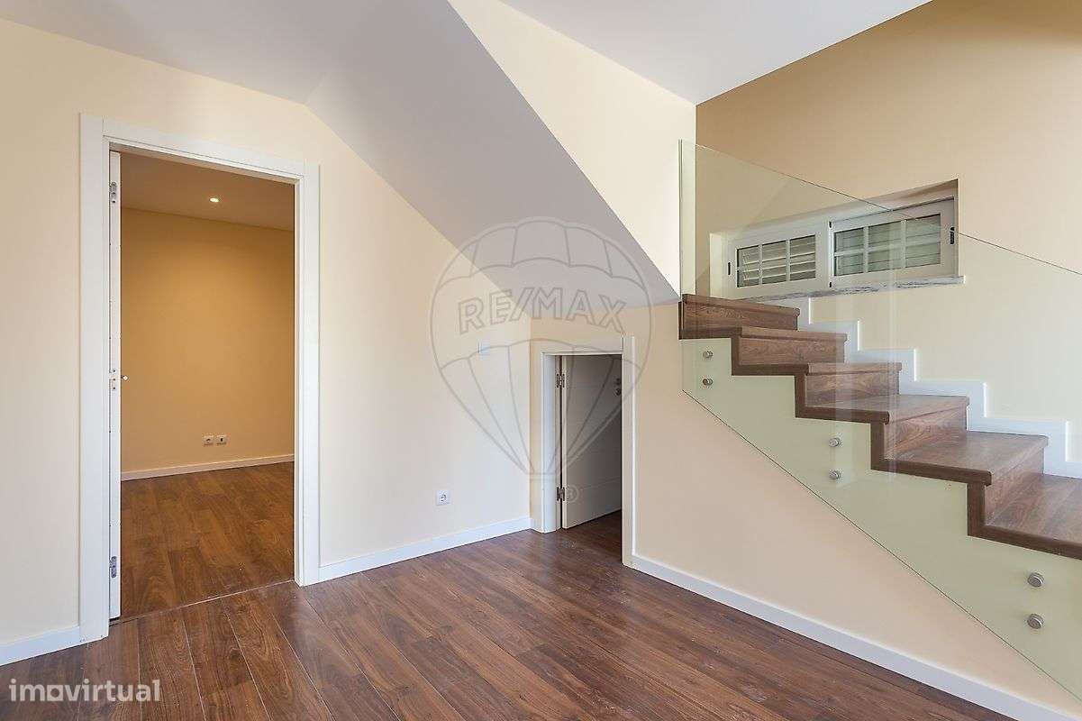 Moradia T4 para arrendamento - Grande imagem: 4/24