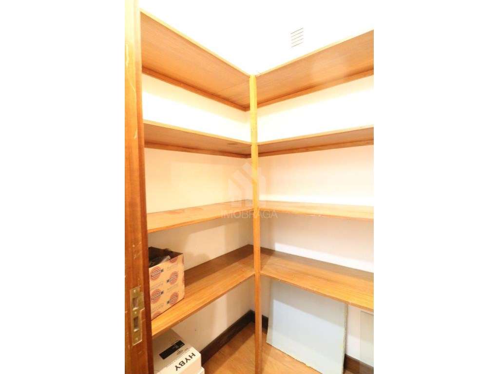 Venda Apartamento T2+1 - S. Vicente (Volvo)-17