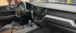 Volvo XC 60 T5 AWD Momentum Pro - 18