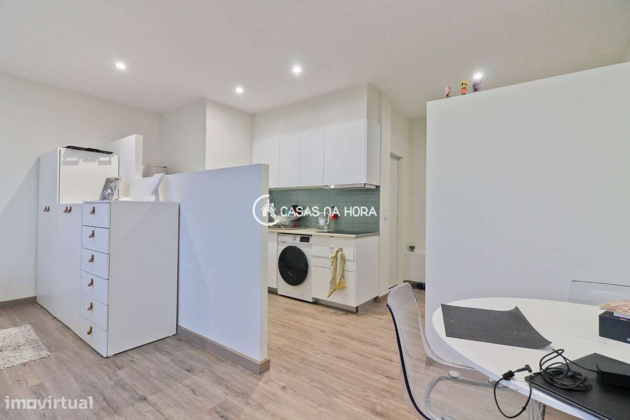 T0 Matosinhos junto ao Metro | Mobilado e Equipado - Grande imagem: 2/16