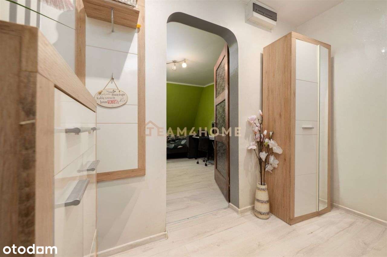 Mieszkanie w ścisłym centrum - dobra cena!-8