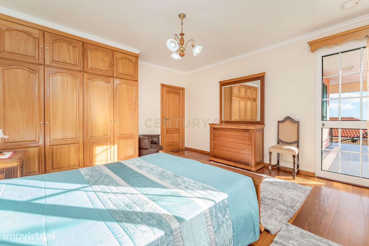 Moradia Clássica T3 com Sótão Habitável em Canhas, Ponta do Sol-33