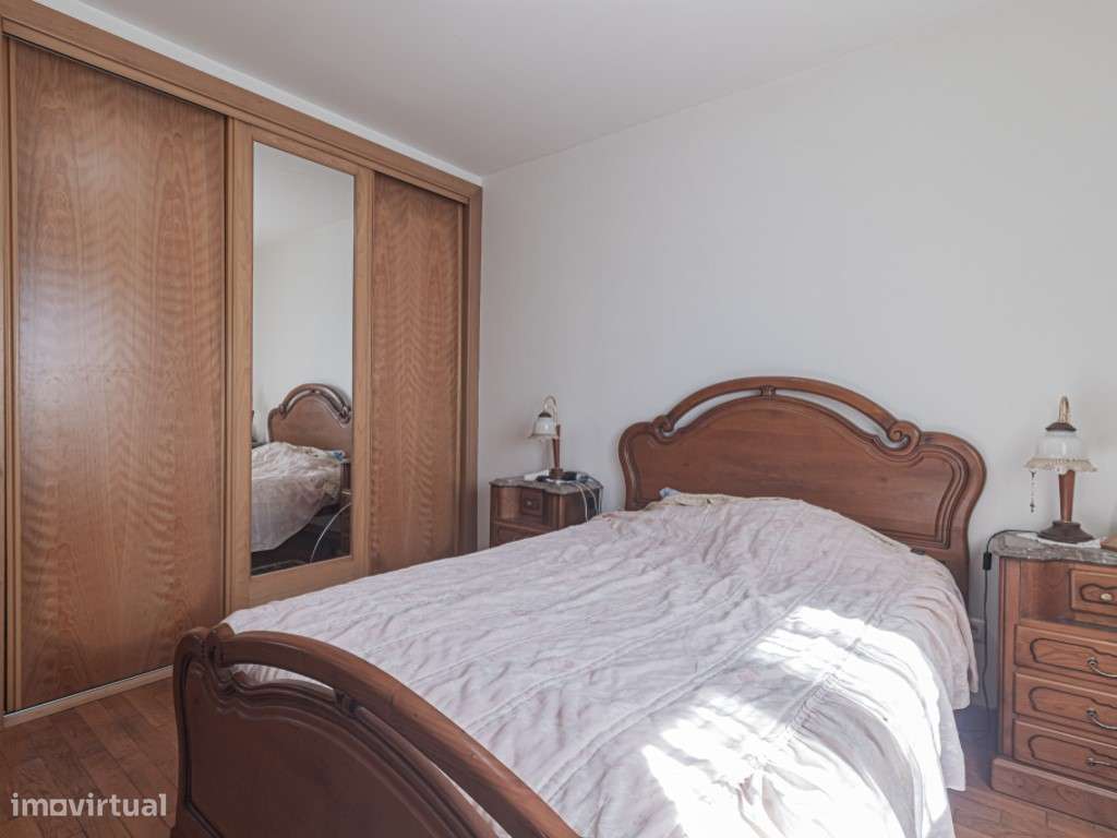 Moradia T5 Isolada com Piscina e Vista Mar-14