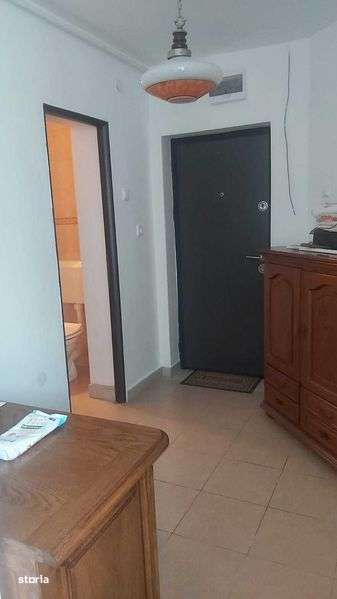 Inchiriez apartament o camera - Imagine principală: 4/4