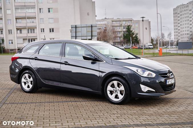 Hyundai i40 Kombi blue 1.7 CRDi Premium - 7