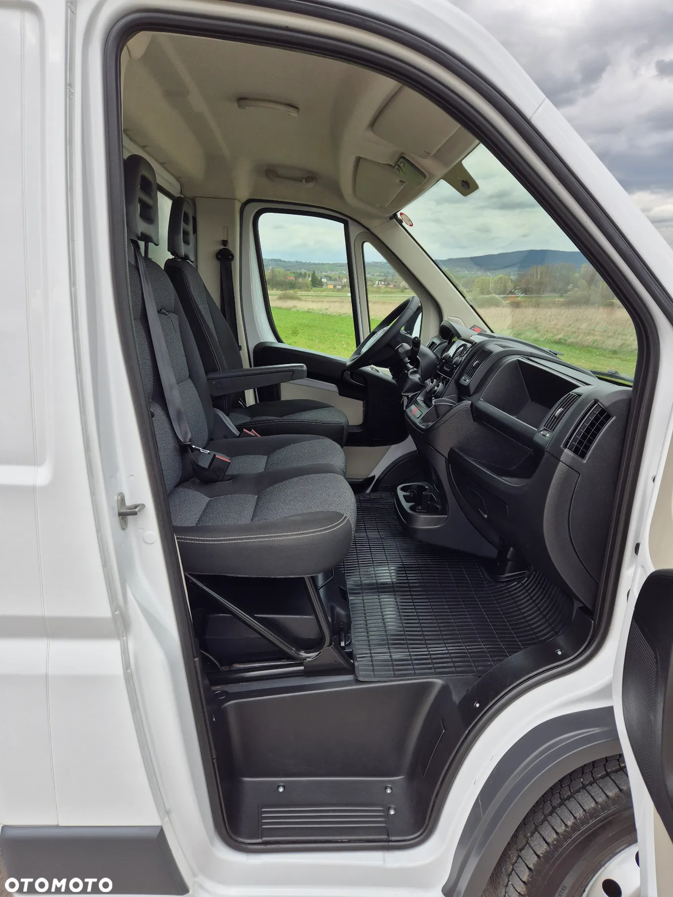 Fiat DUCATO MAXI 2.3 MultiJet 150KM CHŁODNIA MROŹNIA CARRIER XARIOS 300 GRZANIE ZASILANIE ZEWNĘTRZNE  SALON PL I-WŁAŚCICIEL - 27