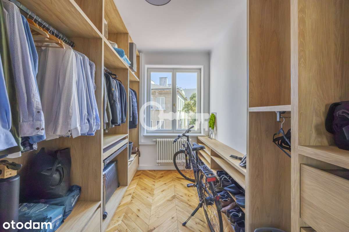 Plac Konstytucji | Miejsce postojowe | Wyposażone-14