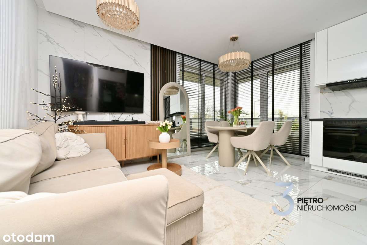 Mieszkanie czteropokojowe z tarasem!-1