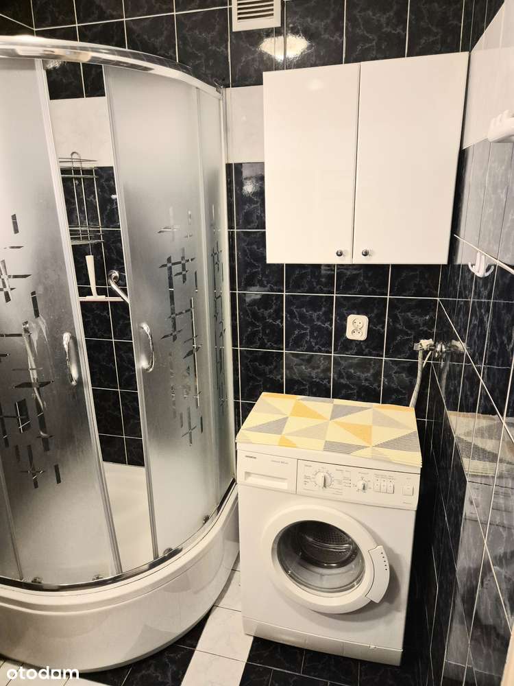 Blisko terenów zielonych z trzema balkonami-10