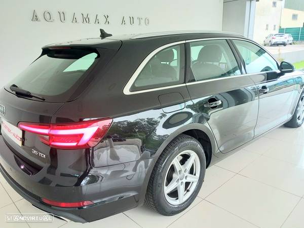 Audi A4 Avant 35 TDI Design S tronic - 23