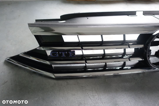 ATRAPA GRILL PASSAT B8 GTE LIFT - 4